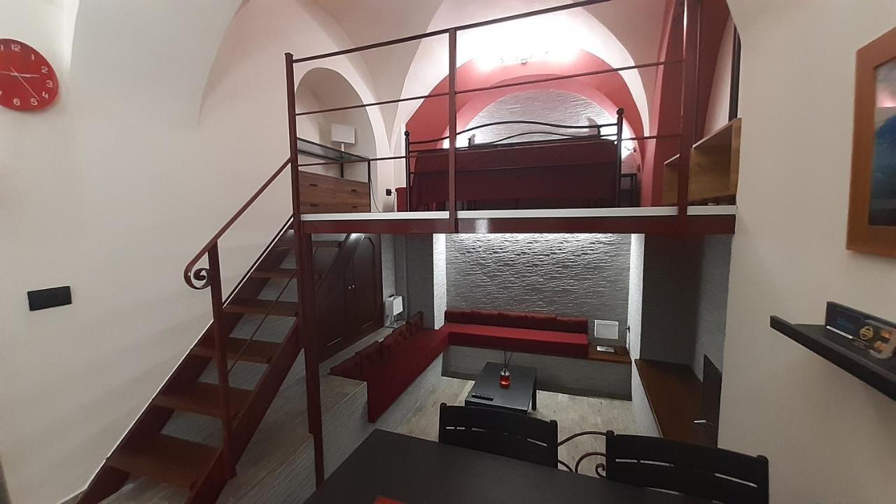 Casa Serravalle Catánia Buitenkant foto
